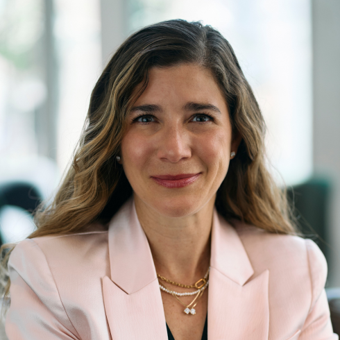 Headshot of Mary Carmen Gasco-Buisson Chief Executive, Unilever Prestige