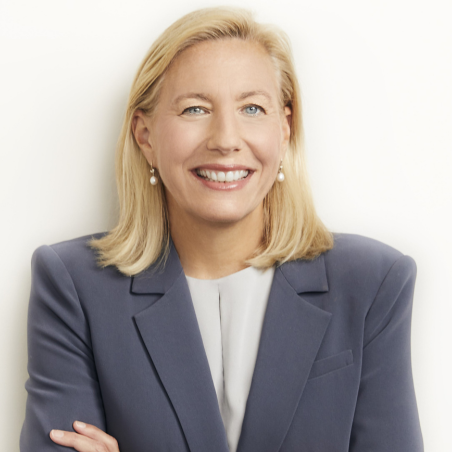 Joanne Crevoiserat headshot